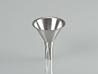 ステンレス製漏斗 37 ml 60 mm